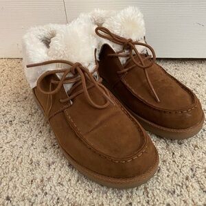 Makalu rubber sole moccasins